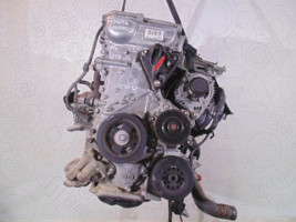 Toyota Avensis 1998, хэтчбек 5 дв, 1 поколение (10.1998 - 10.2004) - технические характеристики и комплектации