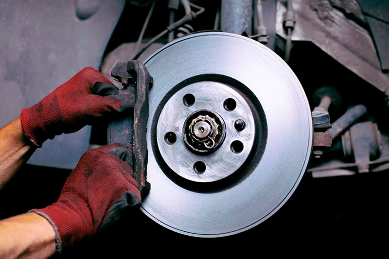Тормозные диски: виды, ресурс, признаки износа